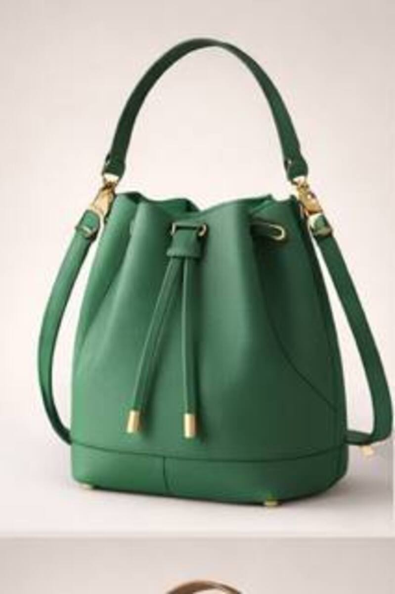 La Dauphine — DeBRUIN PARIS