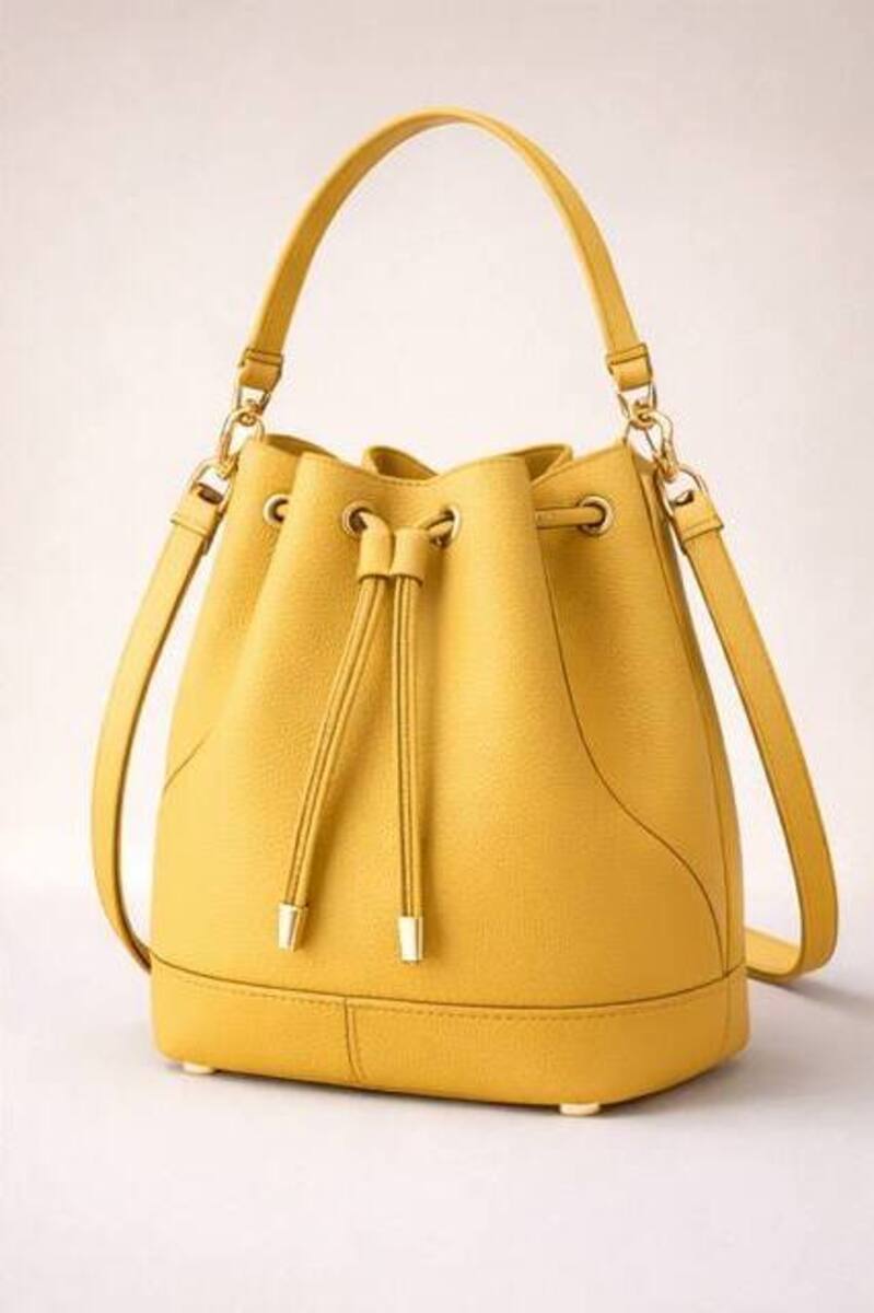 La Dévoilée — DeBRUIN PARIS